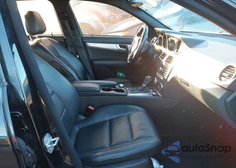 2012 Mercedes-Benz C 250 Sport from USA, damaged, VIN WDDGF4HB3CR218403